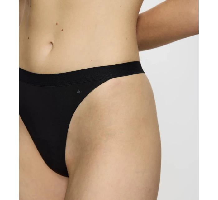 Dámské tanga Smart Natural Brazilian String - BLACK - černá 0004 - TRIUMPH Dámské tanga Smart Natural Brazilian String - BLACK - černá 0004 - TRIUMPH
