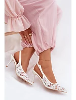 Dámské sandály na podpatku s krajkou bílé Pelivelle
