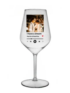 Nerozbitná sklenice s vlastním odkazem na oblíbenou písničku