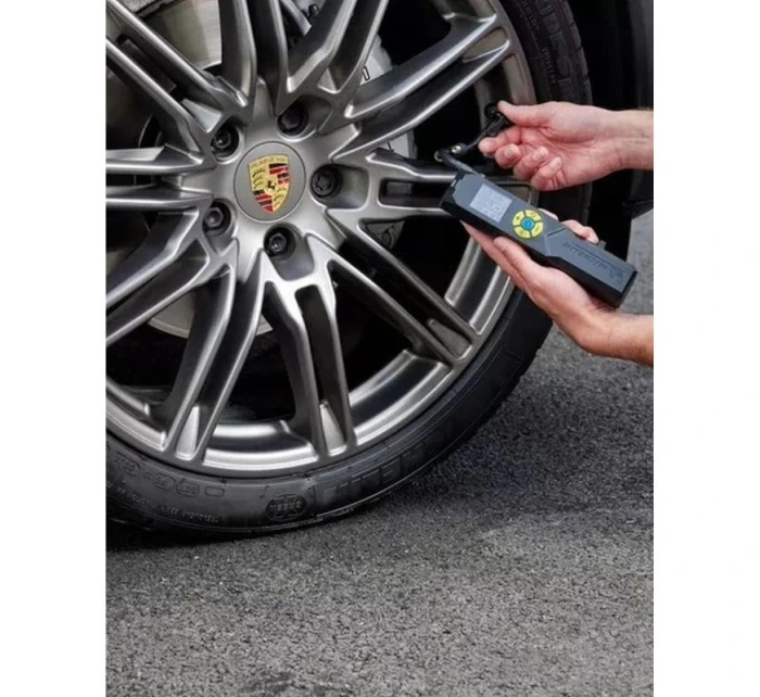 CESTOVNÍ KOMPRESOR MICHELIN