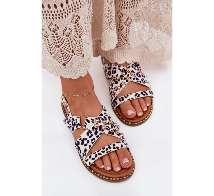 Dámské Sandály Na Plochém Podpatku Se Zlatými model 21702321 - Boto Dámské Sandály Na Plochém Podpatku Se Zlatými model 21702321 - Boto