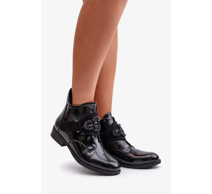 Lakované Dámské Kotníkové Boty S Ozdobou Zateplené S.Barski Černé Lakované Dámské Kotníkové Boty S Ozdobou Zateplené S.Barski Černé