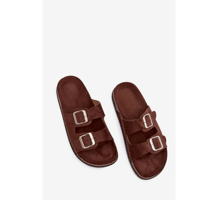 Dámské pantofle s přezkami Čokoládové model 21908427 - Boto