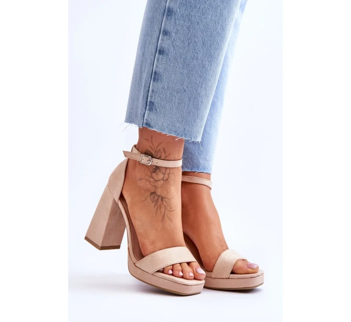 Sandály na podpatku  model 179871 Step in style