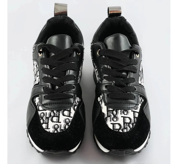 Černé dámské tenisky se podrážkou model 17192539