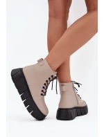 Dámské kožené kotníkové boty na platformě Vinceza – béžové Dámské kožené kotníkové boty na platformě Vinceza – béžové