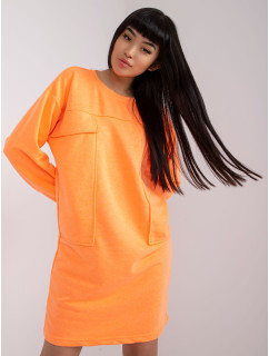 Oranžové šaty s carrarskými kapsami