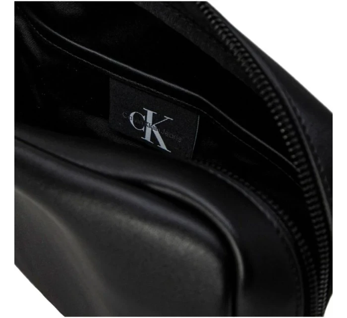 Jeans Kosmetická model 21443162 - Calvin Klein Jeans Kosmetická model 21443162 - Calvin Klein