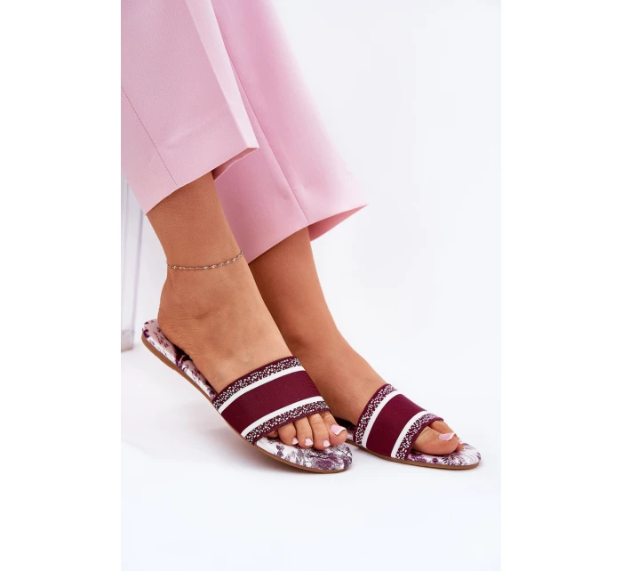 Vzory Ploché Sandály Dámské Bordó model 21689572 - Boto Vzory Ploché Sandály Dámské Bordó model 21689572 - Boto