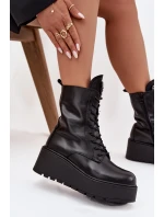 Kožené dámské obuv s ozdobou zateplené černé model 21713770 - Boto Kožené dámské obuv s ozdobou zateplené černé model 21713770 - Boto