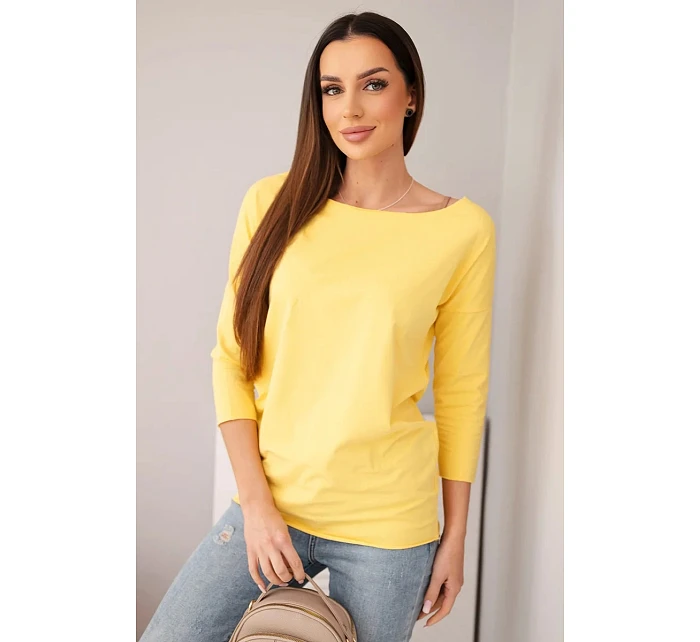 Dámská halenka s lodičkovým výstřihem žlutá