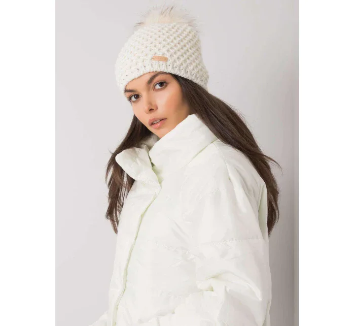 Dámská čepice 15 bílá Dámská čepice 15 bílá