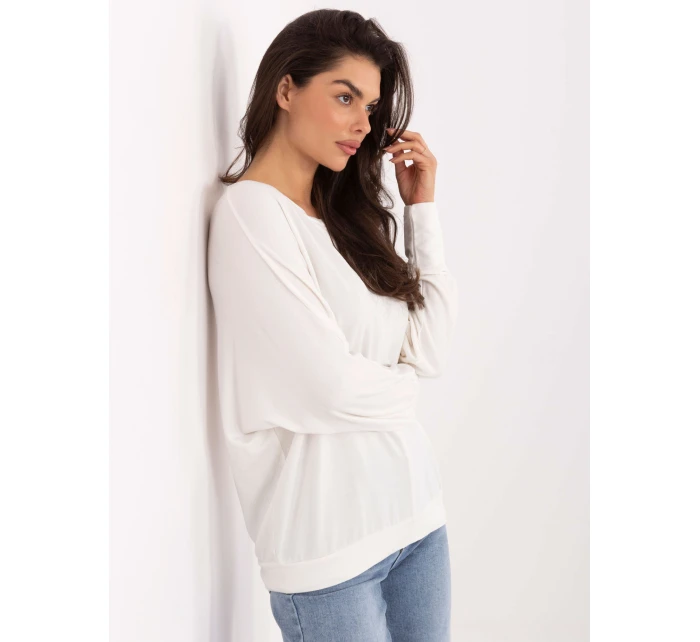 Halenka RV BZ A 164.82 ecru Halenka RV BZ A 164.82 ecru