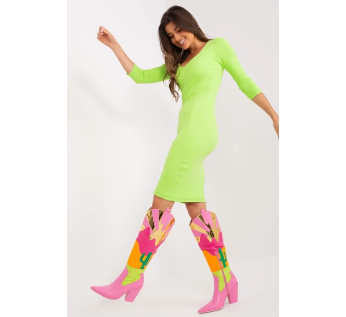 Denní šaty model 192393 Relevance Denní šaty model 192393 Relevance