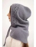 Dámská čepice s kapucí a pleteným vzorem šedá