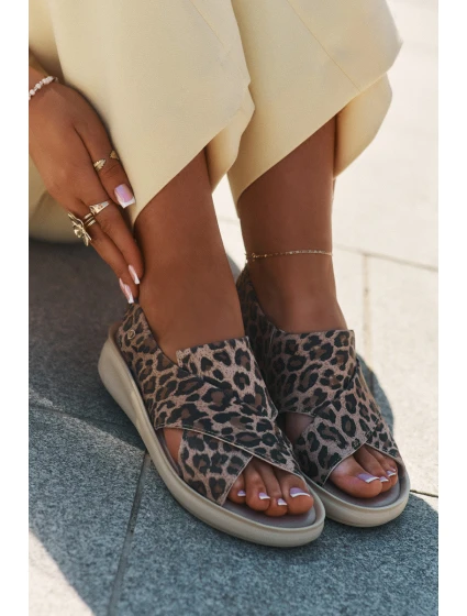 Zazoo 40392 Kožené Sandály Dámské Leopardí Hnědé Zazoo 40392 Kožené Sandály Dámské Leopardí Hnědé