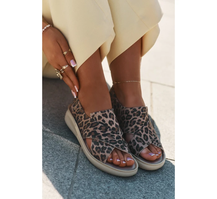 Zazoo 40392 Kožené Sandály Dámské Leopardí Hnědé Zazoo 40392 Kožené Sandály Dámské Leopardí Hnědé