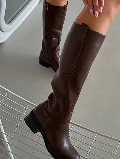 Dámské Boty Na Nízkém Podpatku Zateplené Hnědé model 21704739 - Boto