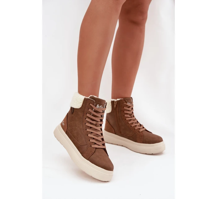 Dámské zimní boty s kožíškem Lee Cooper LCJ-25-01-3735 hnědé