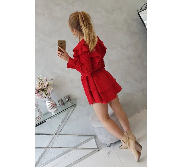 Šaty se svislými volány červené