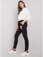 Souprava RV KMPL 6918.04 bílá a černá Souprava RV KMPL 6918.04 bílá a černá