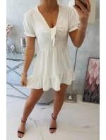 Šaty s vázaným výstřihem do V ecru Šaty s vázaným výstřihem do V ecru