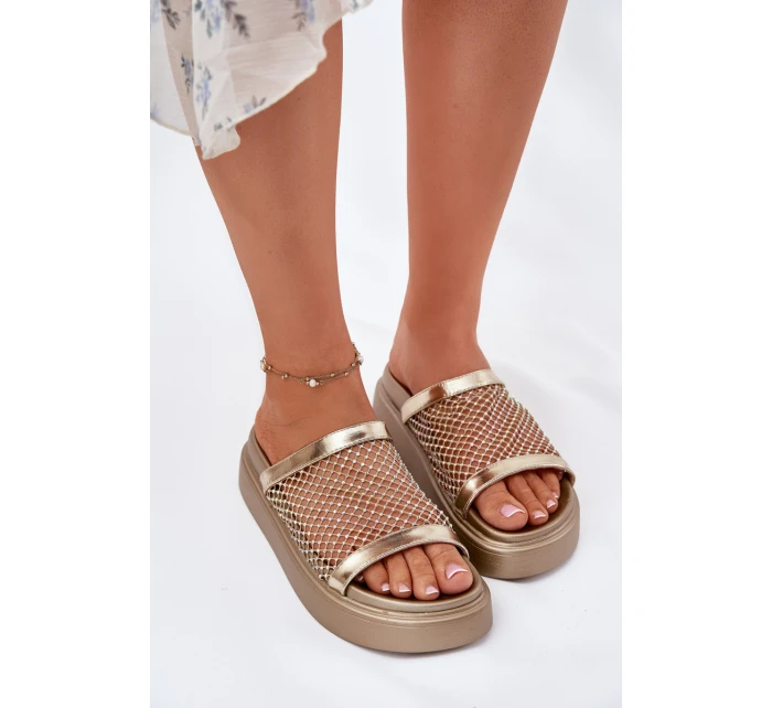 Zdobené dámské sandály na platformě se síťkou S.Barski MY51-016 zlaté Zdobené dámské sandály na platformě se síťkou S.Barski MY51-016 zlaté