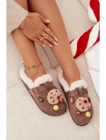 Dámské pantofle s ozdobami a sponou, zateplené kožíškem – hnědé Thalora