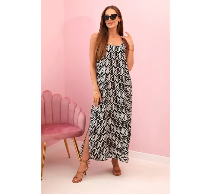 Dámské šaty na ramínka s model 21117271 vzorem černý - K-Fashion