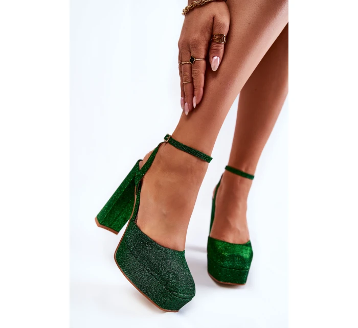 Dámské sandály třpytivé na podpatku model 21597005 - Boto Dámské sandály třpytivé na podpatku model 21597005 - Boto