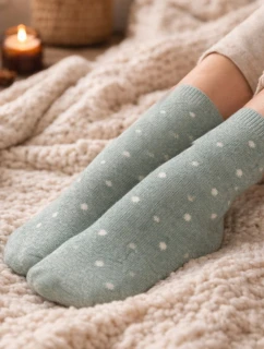 WiK 37761 Dámské ponožky vzor 35-42