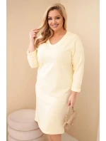 Dámské šaty Plus Size máslové s výstřihem do V a rukávem žlutá