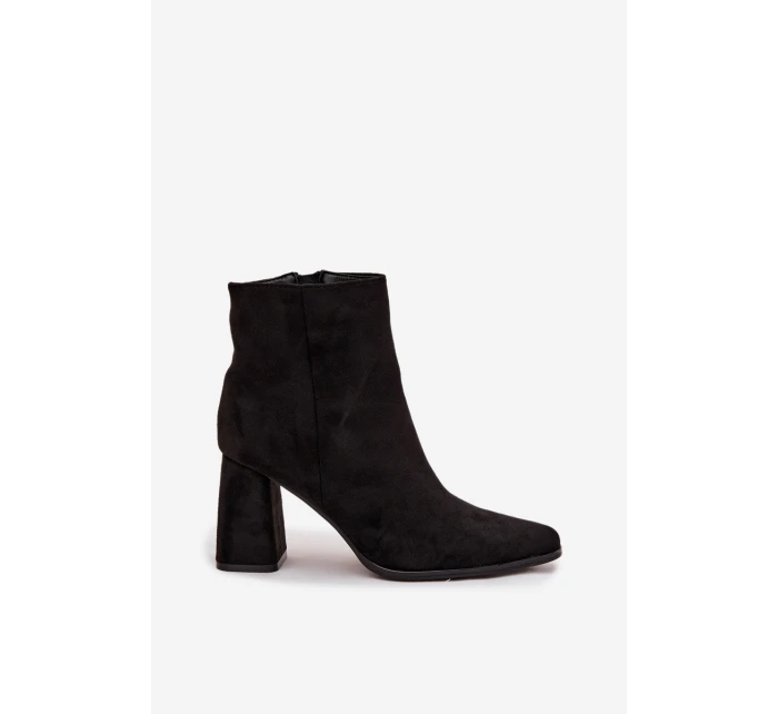 Dámské kotníkové boty na podpatku Inessa – černé Dámské kotníkové boty na podpatku Inessa – černé