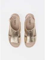 Zajímavé dámské  sandály zlaté platforma