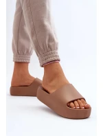 Dámské pantofle se silnou podrážkou, hnědé Oreithano