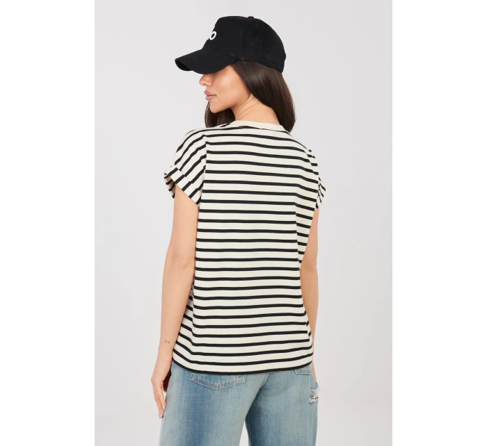 T-shirt model 225242 Sublevel