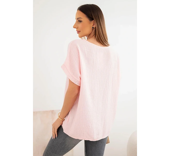 Dámská bavlněná oversize halenka s V výstřihem a krajkou candy pink