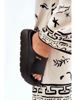 Dámské pěnové pantofle na platformě Big Star – černé Dámské pěnové pantofle na platformě Big Star – černé