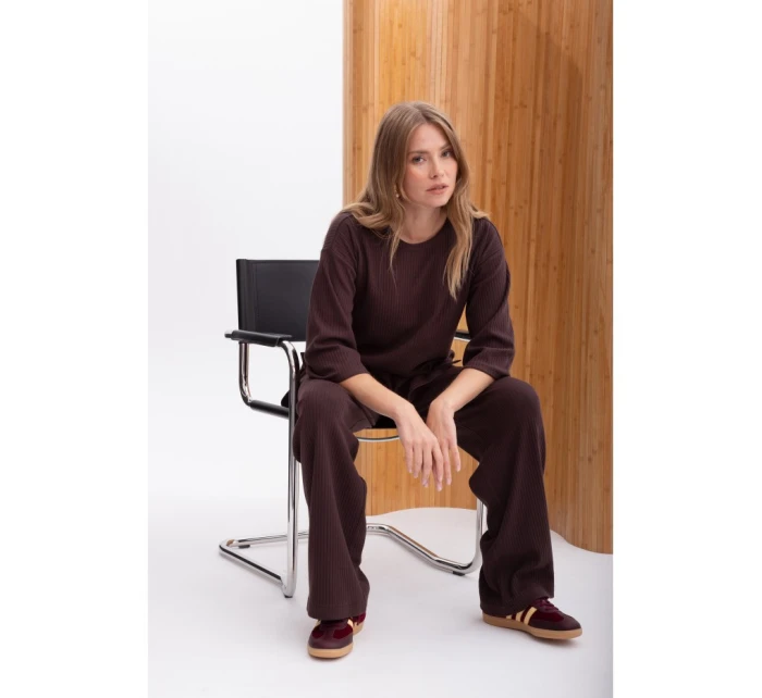 B301 Žebrovaný pletený top - tmavá čokoláda B301 Žebrovaný pletený top - tmavá čokoláda