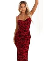 645-2 Přiléhavé maxi šaty s obálkovým výstřihem a rozparkem - vínové s elegantním vzorem