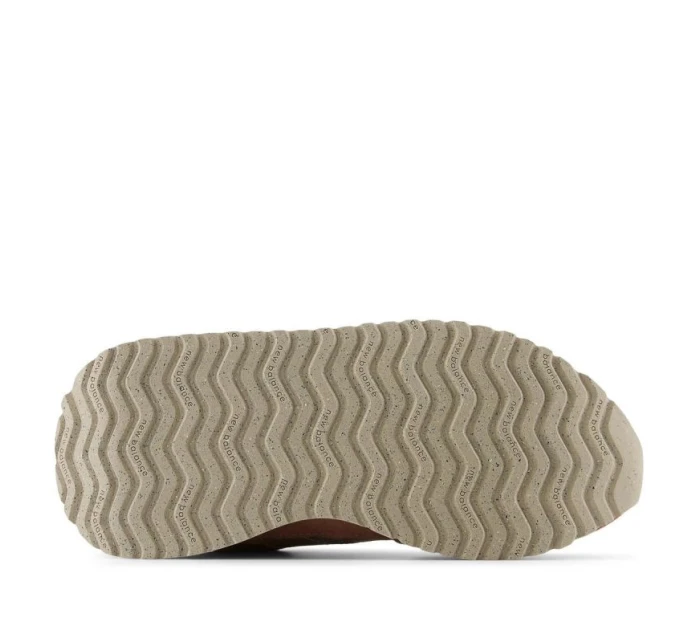 Boty W model 21167329 - New Balance