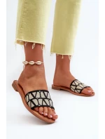 Dámské černé sandály na ploché podrážce model 21657438 - Boto Dámské černé sandály na ploché podrážce model 21657438 - Boto