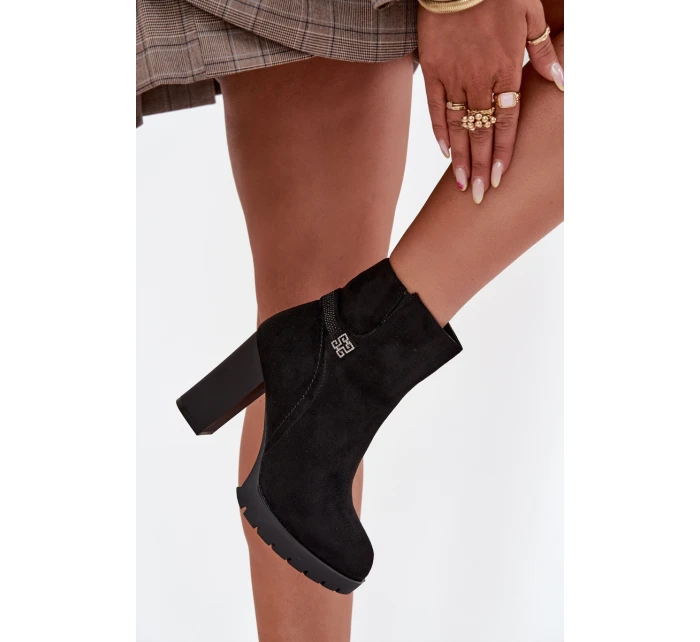 Dámské kotníkové boty Zayna na sloupku – černé Dámské kotníkové boty Zayna na sloupku – černé