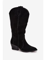Dámské zateplené kožené semišové cowboy kozačky Urselle – černé Dámské zateplené kožené semišové cowboy kozačky Urselle – černé
