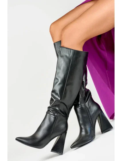 Dámské kozačky model černé  model 20562077 - Primo