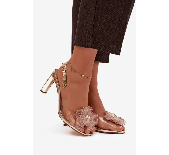 Sandály na podpatku s ozdobou a krystaly D&A MR52-236 zlaté Sandály na podpatku s ozdobou a krystaly D&A MR52-236 zlaté