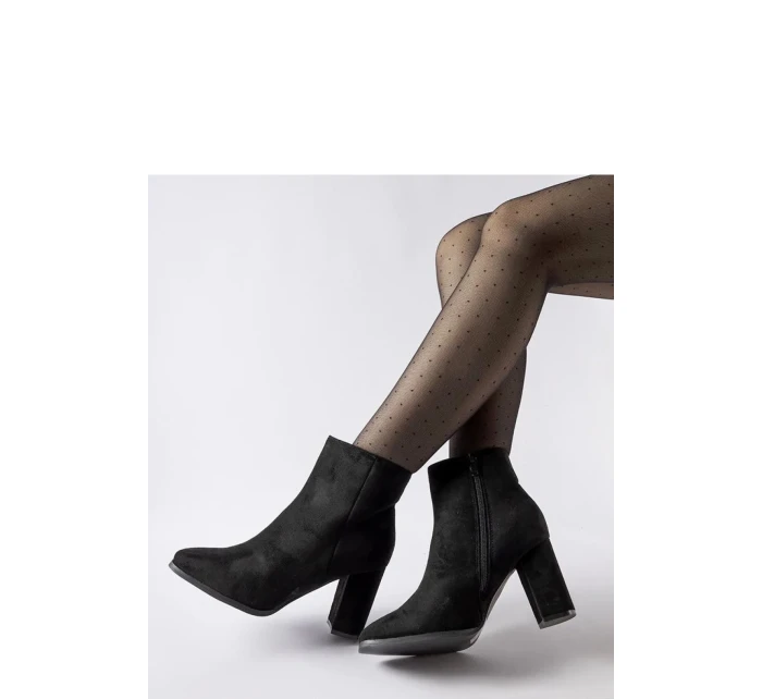 Boty na podpatku  model 205098 Solea