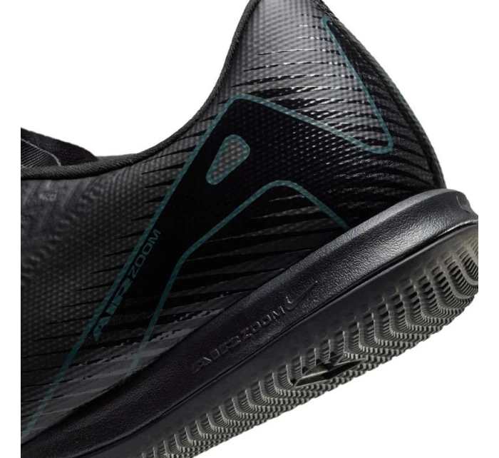 Kopačky Zoom Mercurial Vapor 16 Academy IC M model 21155965 - NIKE Kopačky Zoom Mercurial Vapor 16 Academy IC M model 21155965 - NIKE