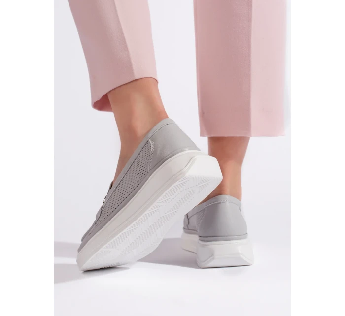 Klasické dámské  mokasíny šedo-stříbrné bez podpatku