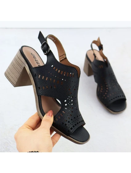 Dámské ažurové sandály na podpatku černé Jezzi 24125